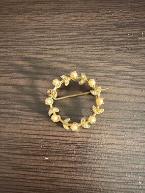 Brooch